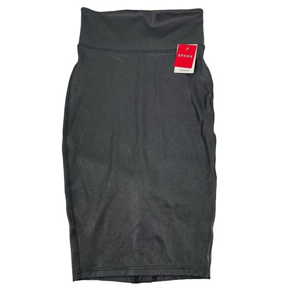 SPANX Faux Leather Pencil Skirt Black Contouring Waistband Size Small NEW!!! - Picture 2 of 8